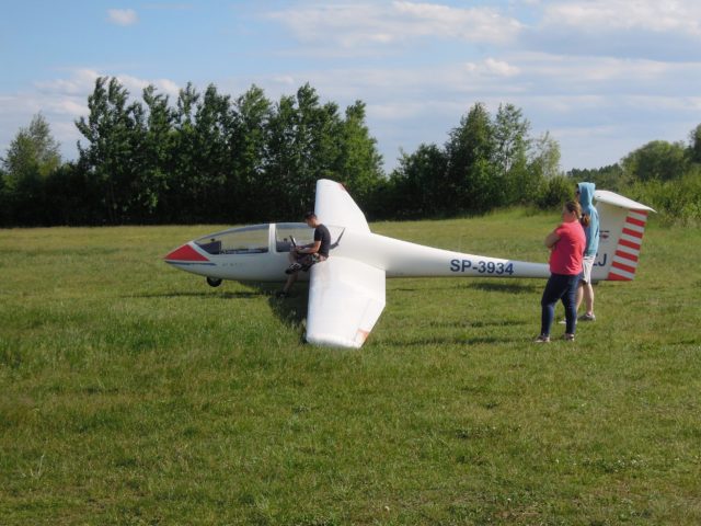 Piknik studencki w aeroklubie