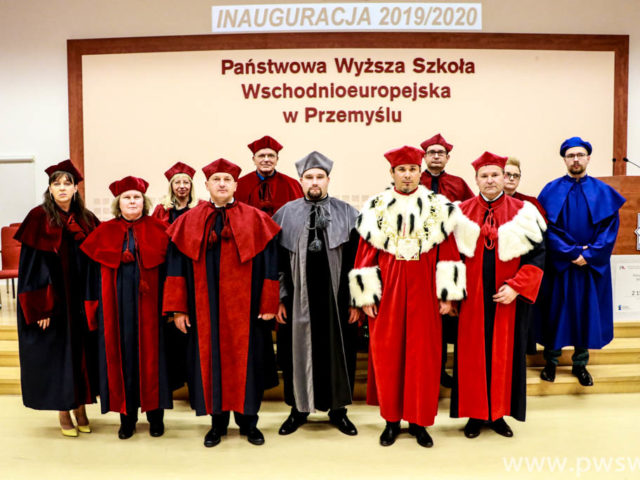 Uroczyście wkroczyliśmy w nowy rok akademicki!