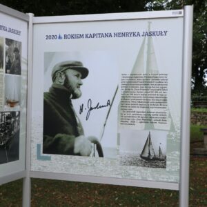 Plansza z notką o Henryku Jaskule