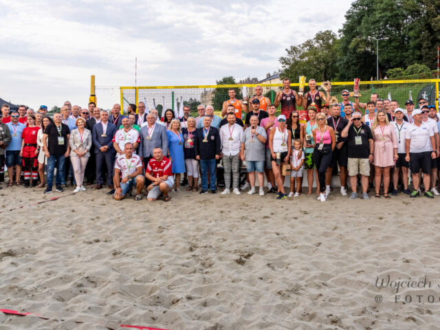 Studenci bezpieczeństwa transgranicznego na Mistrzostwach Polski Służb Mundurowych w Siatkówce Plażowej