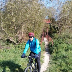 Uczestnicy pierwszego rajdu rowerowego PANS w trasie