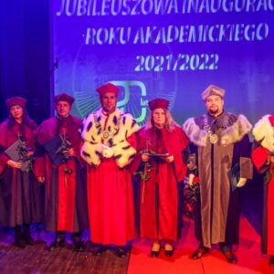 Przyznanie tytułu „Zasłużony dla PANS w Przemyślu” oraz wręczenie pamiątkowych medali