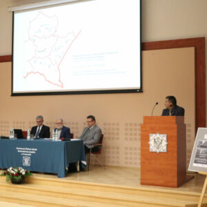 Na zdjęciu prelegenci biorący udział w konferencji