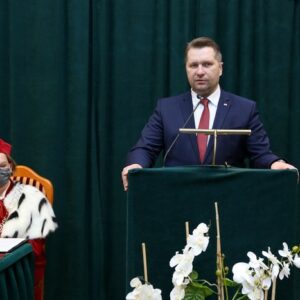 Minister Edukacji i Nauki Przemysław Czarnek w trakcie przemówienia