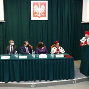 Podziękowanie rektora Uczelni Państwowej w Sanoku - dr. inż. Mateusza Kaczmarskiego - w imieniu władz wszystkich uczestniczących w spotkaniu uczelni zawodowych z Podkarpacia