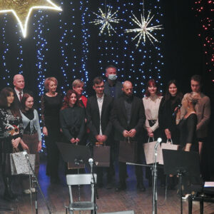 Laureaci konkursu na scenie Zamku Kazimierzowskiego
