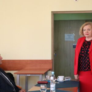 Wicemarszałek Województwa Podkarpackiego - Ewa Draus - w trakcie prelekcji