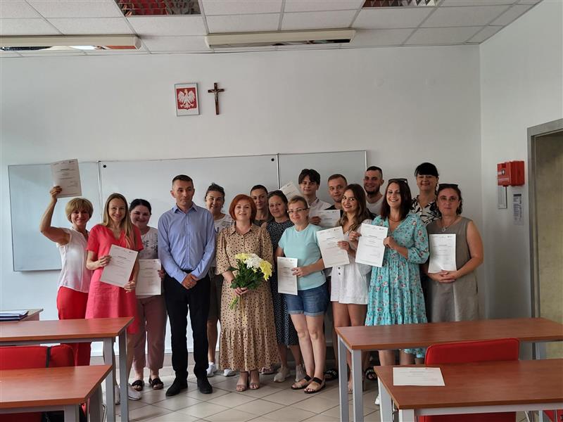 Pierwsi absolwenci kursu języka polskiego dla cudzoziemców