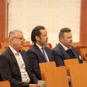 od lewej: M. Rząsa, dr Paweł Trefler, prof. PANS, dr Sławomir Solecki