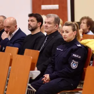 przedstawiciele PANS i Komendy Miejskiej w Przemyślu zgromadzeni na auli
