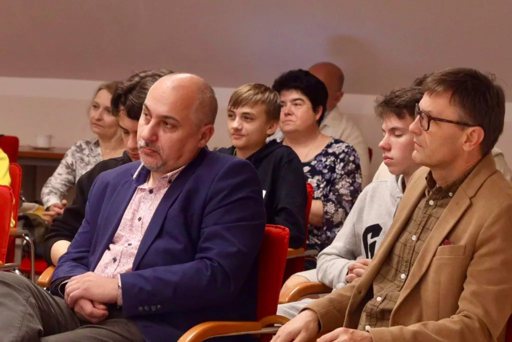 O aspiracjach i planach edukacyjnych maturzystów szkół ponadpodstawowych Przemyśla i dawnego woj. przemyskiego – prezentacja najnowszych wyników badań przeprowadzonych przez PANS w Przemyślu