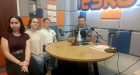 Uczestnicy „Zawodowców w mundurach” w radiu ESKA