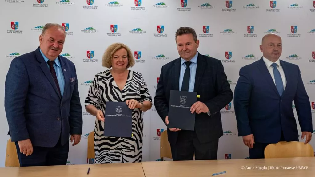 Wsparcie dla podkarpackich uczelni