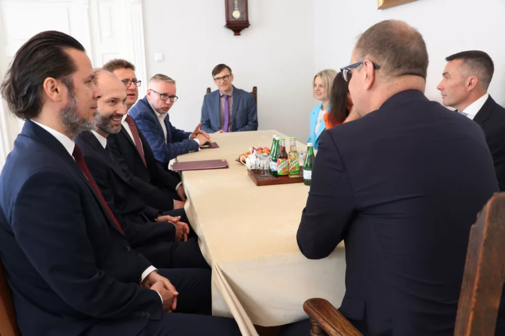 PANS, Alior Bank i Przemyśl, czyli potrójna korzyść ze współpracy