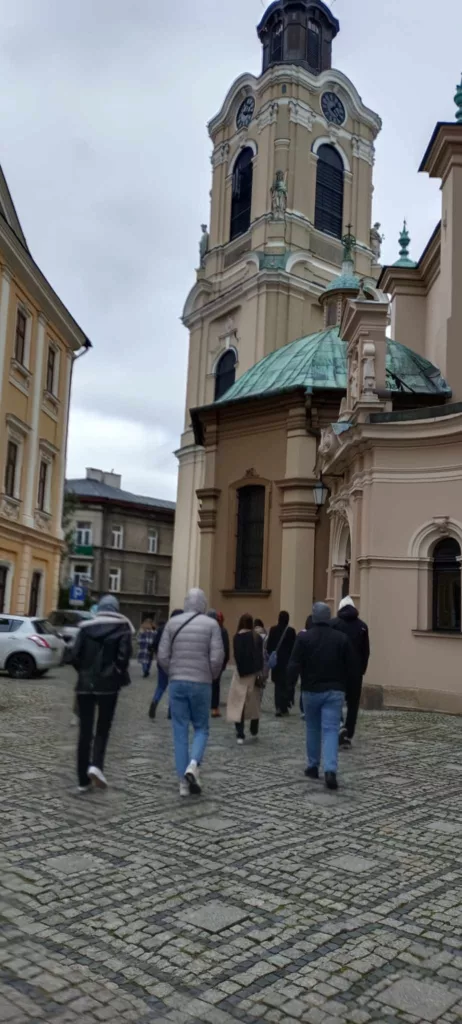Studenci poznają miasto