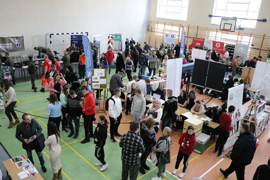 VI Targi EDUKACJA &ndash; PRACA &ndash; KARIERA, czyli o finale Dni Kariery