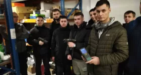 Wizyta studyjna studentów inżynierii transportu i logistyki w firmie Inter CARS
