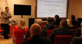 O znaczeniu badań w zarządzaniu uczelnią oraz o współpracy ze środowiskami pracodawców – Seminarium podsumowujące udział PANS w Przemyślu w projekcie RAZEM ZMIENIAMY PRZEMYŚL