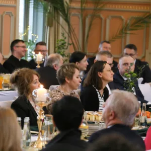 Goście podczas spotkania opłatkowego