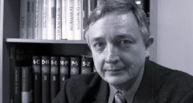 Zmarł prof. dr hab. Jerzy Jarzębski