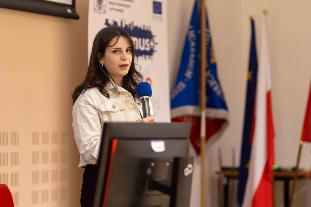 Studiuj i odkrywaj, czyli VI DZIEŃ ERASMUSA w PANS
