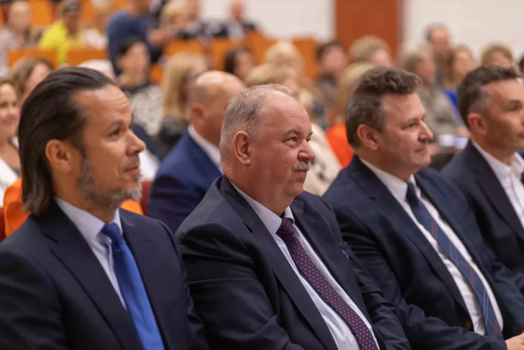Międzynarodowa Konferencja Naukowo-Szkoleniowa „Profesjonalizm i samodzielność zawodowa współczesnego pielęgniarstwa” (8-9 maja 2024 r.)