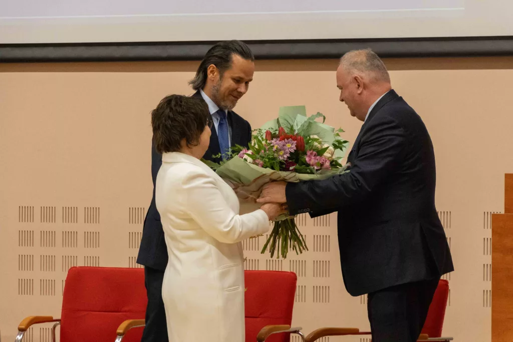Międzynarodowa Konferencja Naukowo-Szkoleniowa „Profesjonalizm i samodzielność zawodowa współczesnego pielęgniarstwa” (8-9 maja 2024 r.)
