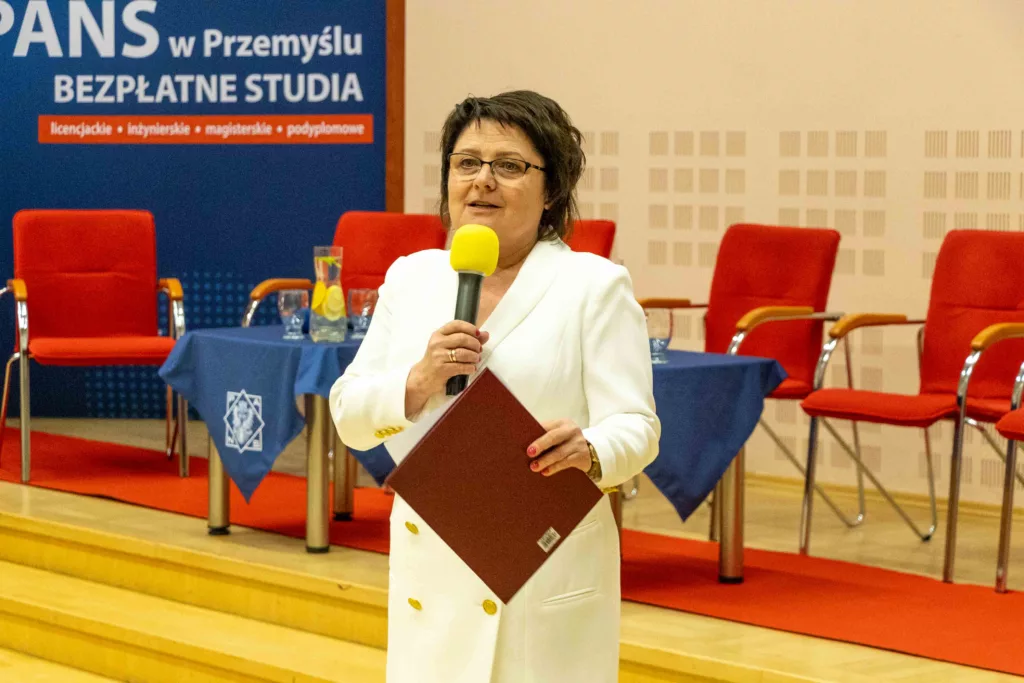 Międzynarodowa Konferencja Naukowo-Szkoleniowa „Profesjonalizm i samodzielność zawodowa współczesnego pielęgniarstwa” (8-9 maja 2024 r.)