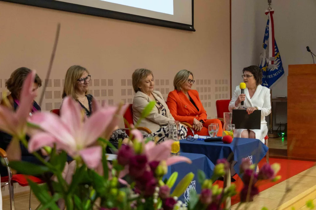 Międzynarodowa Konferencja Naukowo-Szkoleniowa „Profesjonalizm i samodzielność zawodowa współczesnego pielęgniarstwa” (8-9 maja 2024 r.)