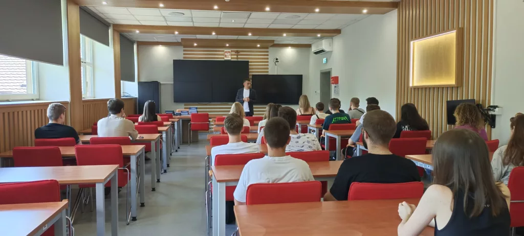 Projekt Global Understanding: Promowanie Wsp&oacute;łpracy Międzynarodowej w Edukacji