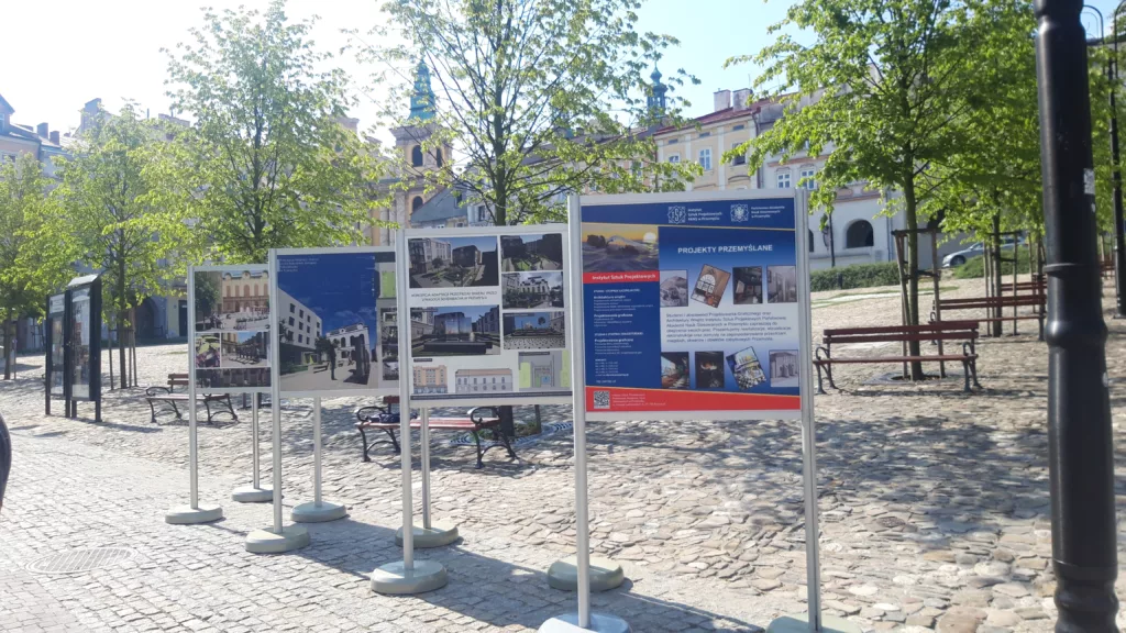 Wystawa ISP na przemyskim Rynku – zapraszamy!