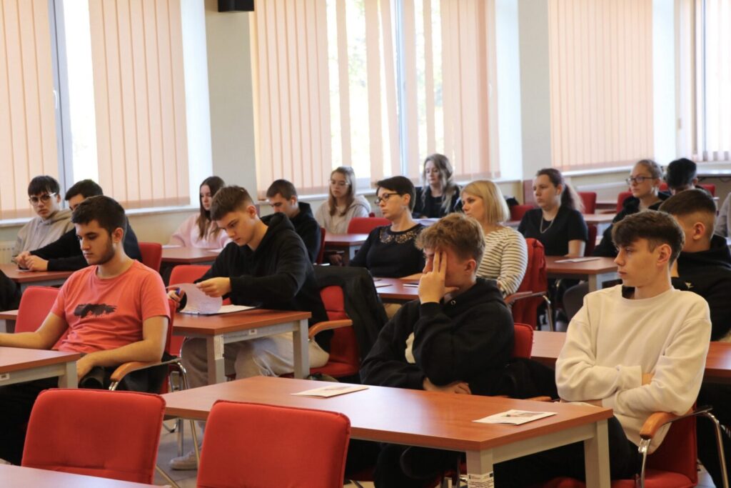 Kronika Dni Kariery PANS w Przemyślu cz. II
