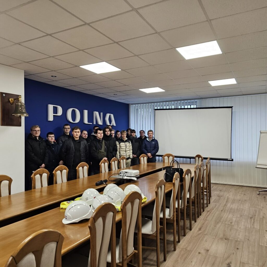 Studenci INT uczestnikami zajęć studyjnych w firmie POLNA S.A.