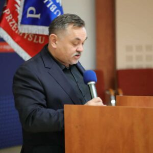 dr Piotr Zalewski