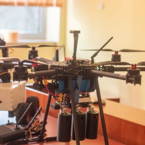heksakopter z funkcją zrzucania ładunków