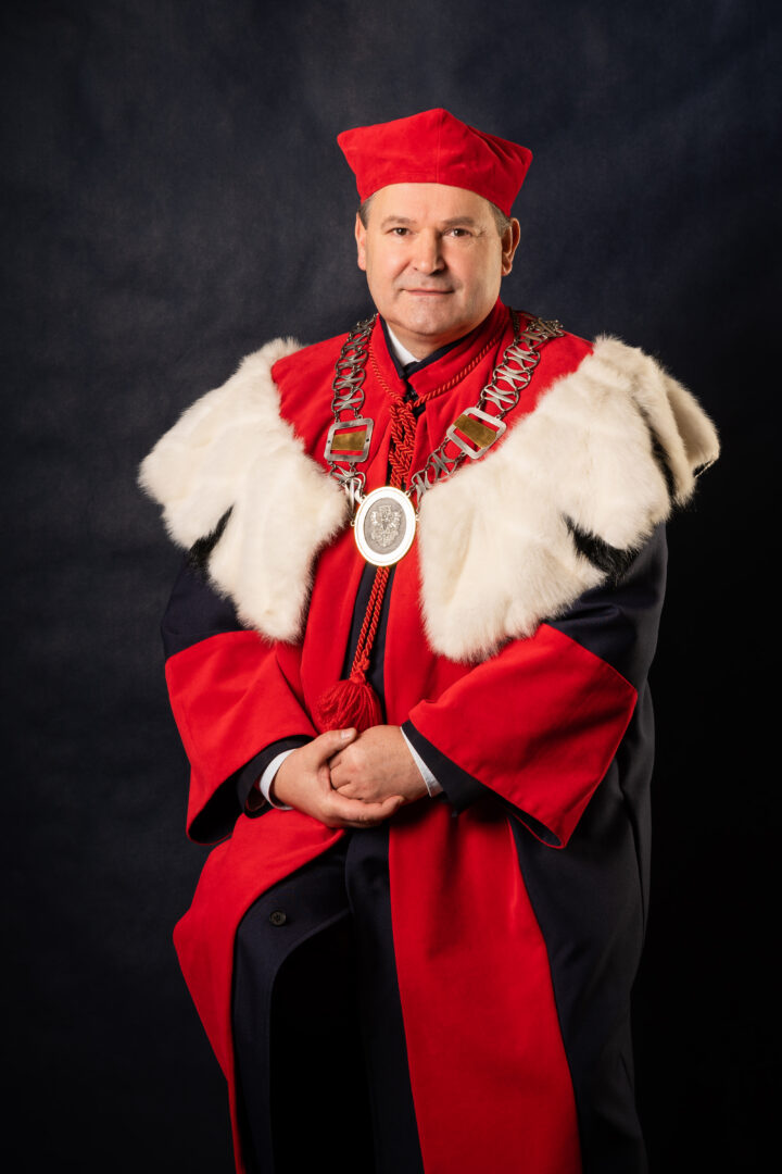 Władze PANS