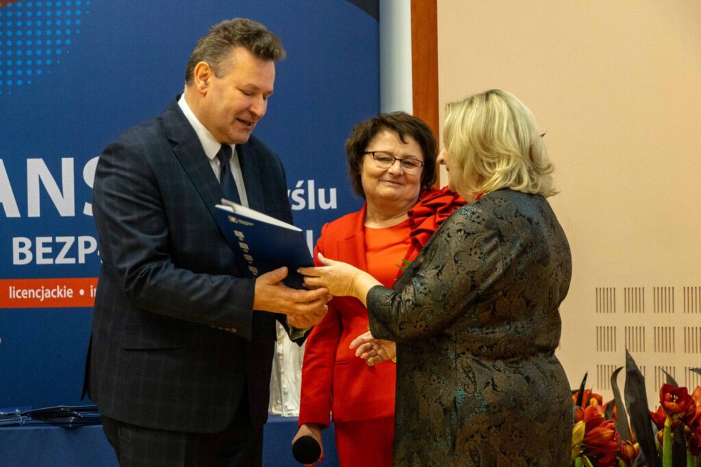 Jubileusz Instytutu Ochrony Zdrowia świętowany konferencją
