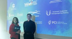 Studenci informatyki w biznesie na konferencji na Politechnice Rzeszowskiej