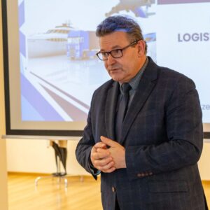 Prorektor ds. rozwoju i współpracy dr Sławomir Solecki