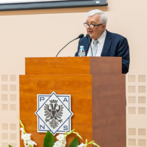 prof. dr hab. inż. Wiesław Barabasz przy mównicy