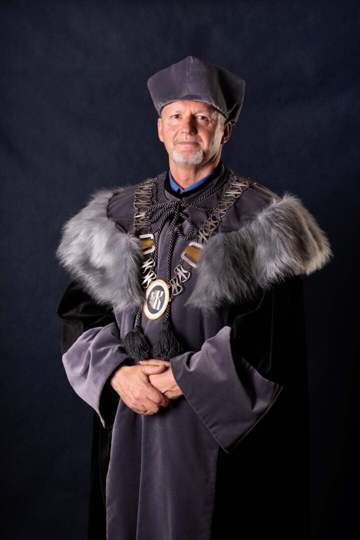 Władze PANS
