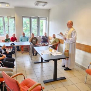 Uczestnicy spotkania w sali wykładowej