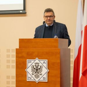 Prorektor ds. rozwoju i współpracy PANS - dr Sławomir Solecki