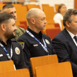 Uczestnicy konferencji w auli. Na pierwszym planie współorganizatorzy z Ukrainy: prof. D. Shvets oraz dr V. Franchuk
