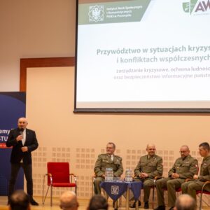 dr Paweł Łabuz, prof. PANS – Dziekan Wydziału Nauk Społecznych, Humanistycznych i Ochrony Zdrowia otwiera wydarzenie
