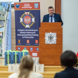 Prorektor ds. rozwoju i współpracy PANS – dr Sławomir Solecki (w trakcie przemówienia)