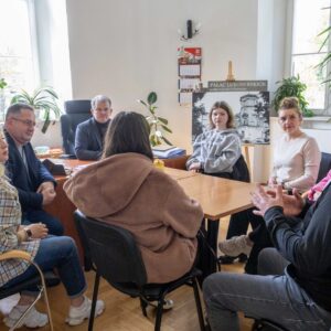 delegacja z Państwowego Lwowskiego Uniwersytetu Spraw Wewnętrznych, Prorektor ds. studenckich - dr Andrzej Kawecki, prof. PANS, Dziekan Wydziału Nauk Społecznych, Humanistycznych i Ochrony Zdrowia - dr Paweł Łabuz, prof. PANS