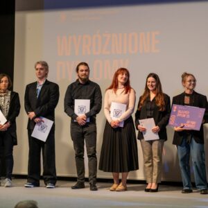 pamiątkowe zdjęcie grupowe