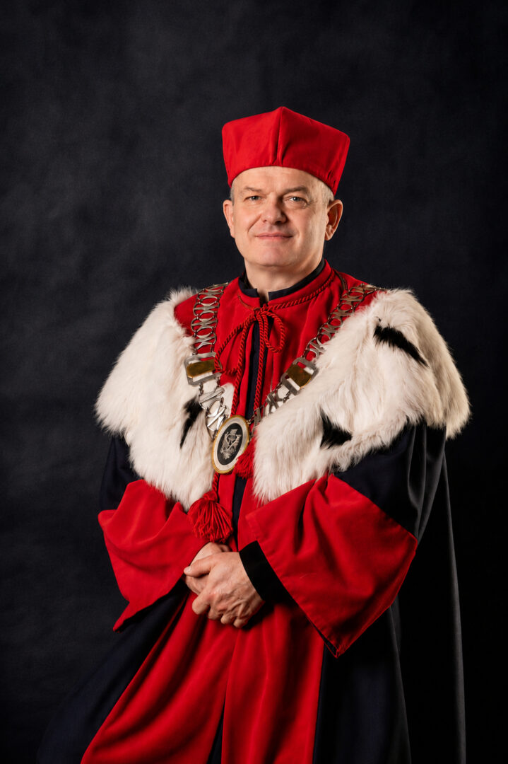 Władze PANS