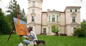 „Metamorfozy – uwolnij kolor!” – wystawa poplenerowa uczniów PLSP